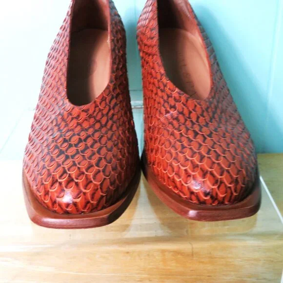 Wal & Pal Los Angeles Leather Slip-on Shoes Made in Brazil Size 7.5 (38) - Picture 2 of 11